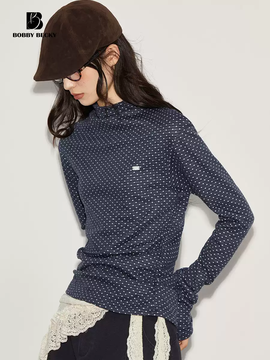 Retro long-sleeved inner layer with double-sided jacquard dot pattern, versatile half-high collar, waist-waisted polka-dot base layer