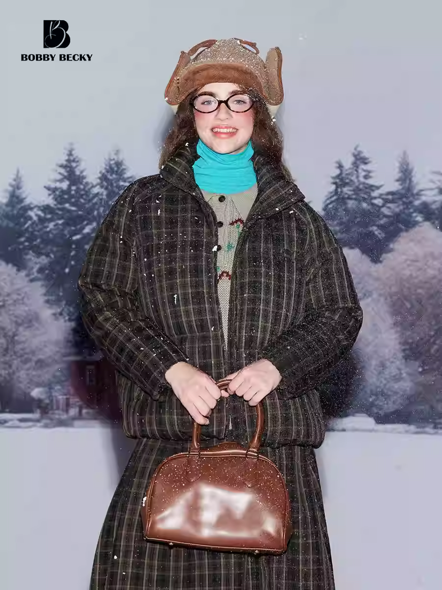 Retro plaid down jacket with stand-up collar that slimming A-line skirt, plaid skirt set